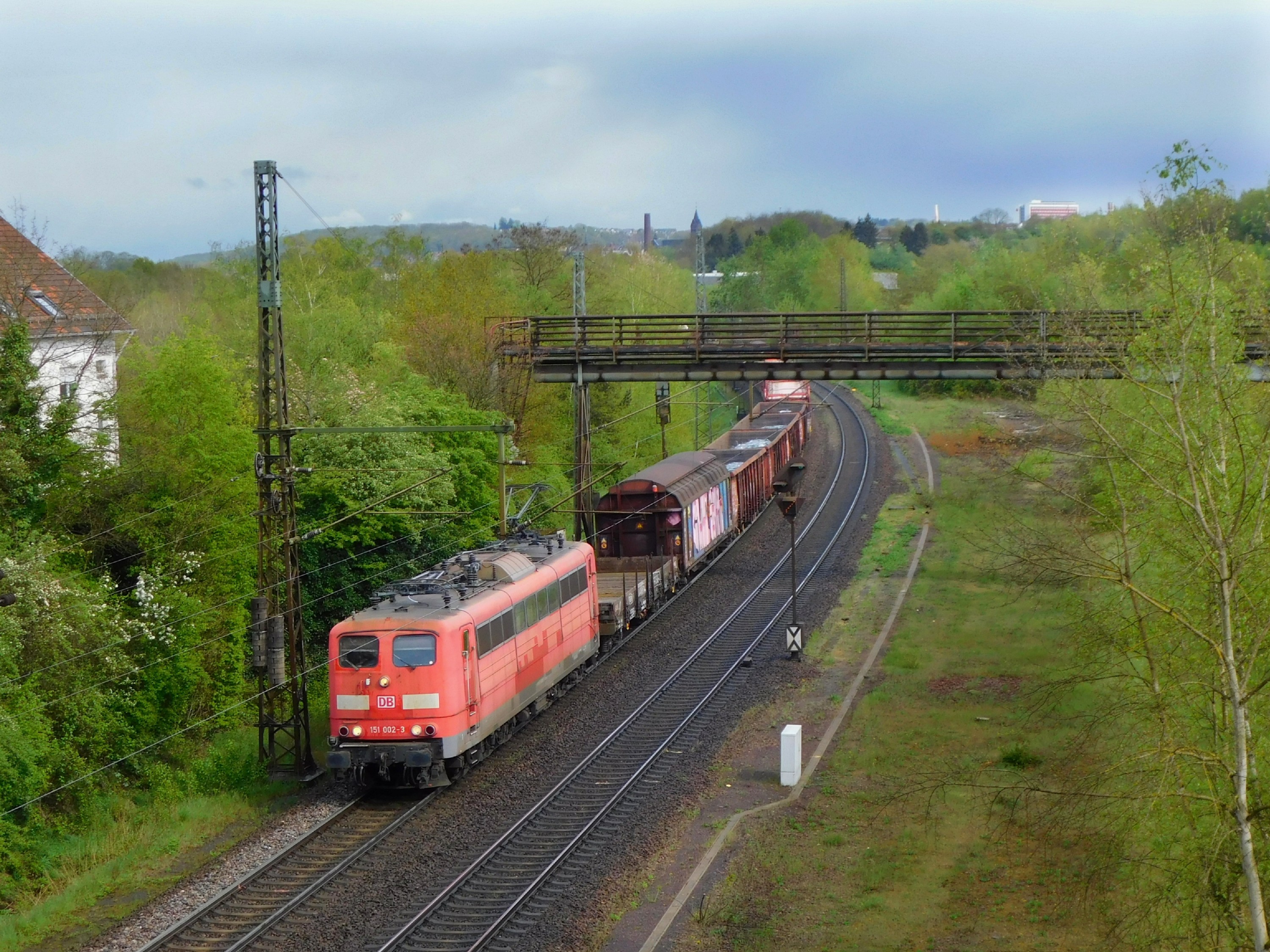 BR151 002 in Neunkirchen Saar nach SSR